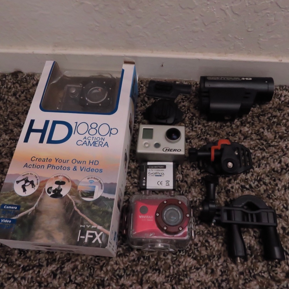4 Action Cameras (GoPro)